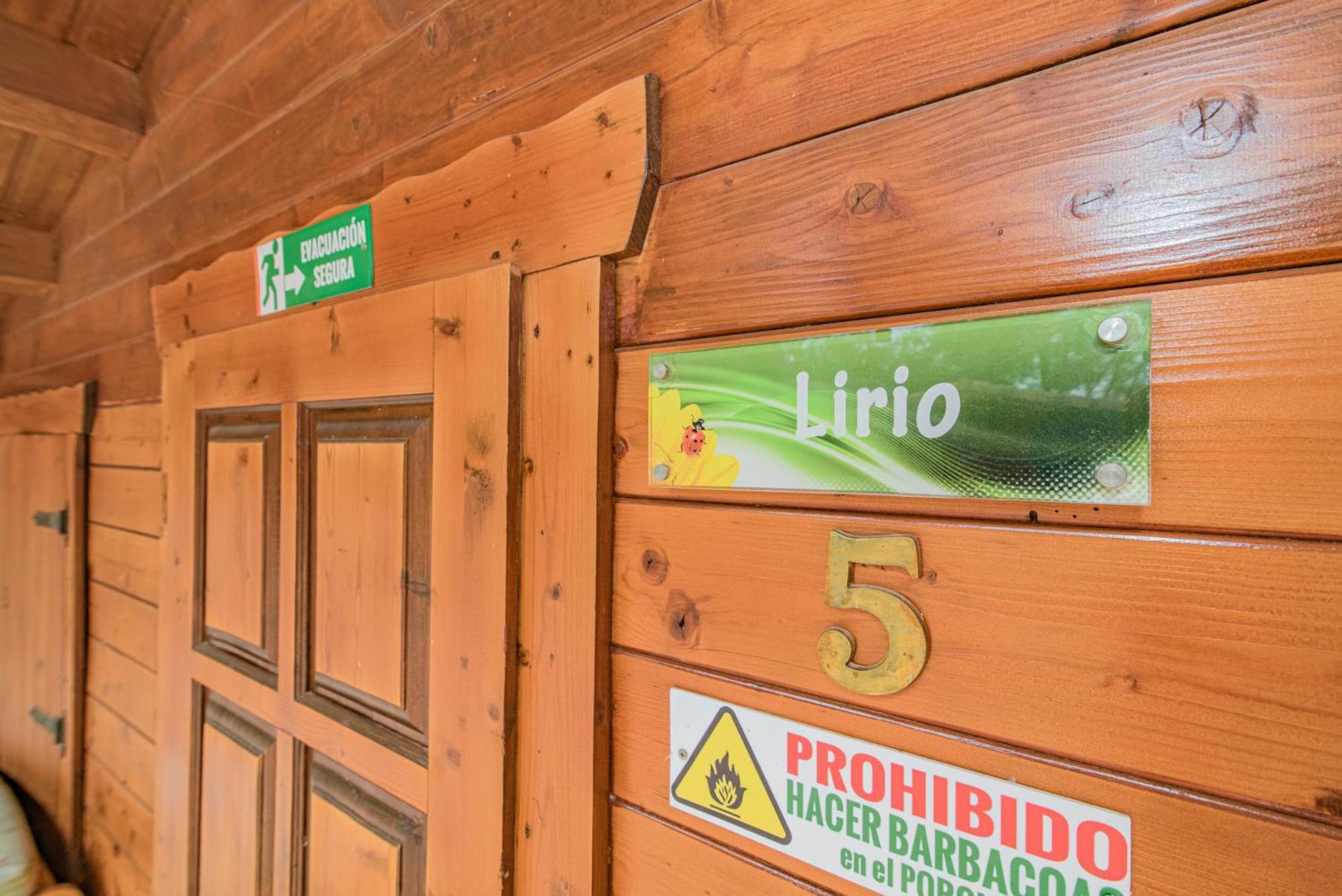 Alojamiento Rural Caserio De La Fuente Deifontes Luaran gambar